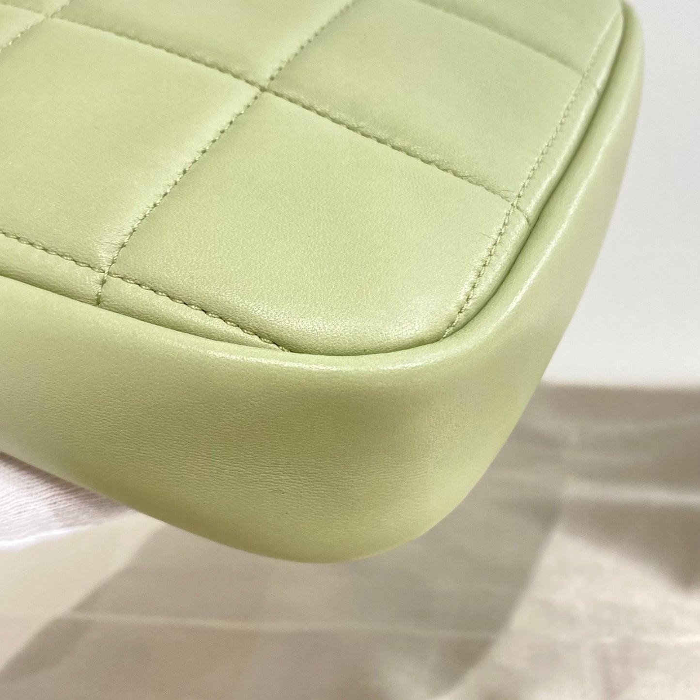 CHANEL RHOMBUS CHAIN SHOULDER BAG GREEN LAMB SKIN 90213930