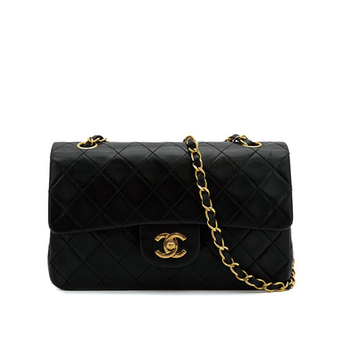 CHANEL_CLASSIC_FLAP_SMALL_CHAIN_SHOULDER_BAG_BLACK_LAMB_SKIN_GOLD_HARDWARE_90312694_japan