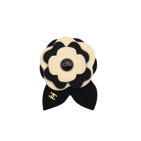 CHANEL CAMELLIA COCOMARK BROACH BLACK WHITE ACCESSORY 02A 90347162