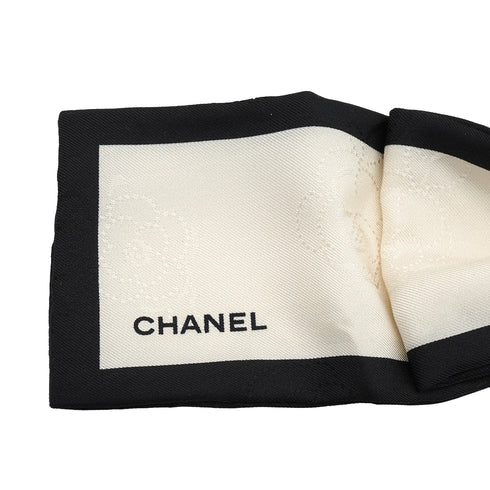 CHANEL CAMELLIA PATTERN SCRUNCHIE RIBBON BLACK WHITE SILK HAIR ACCESSORY 90343239
