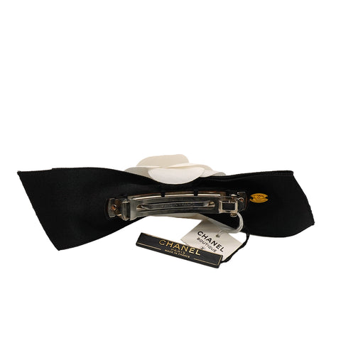 VINTAGE CHANEL CAMELLIA RIBBON VALLETTA BLACK WHITE HAIR ACCESSORY 90345163