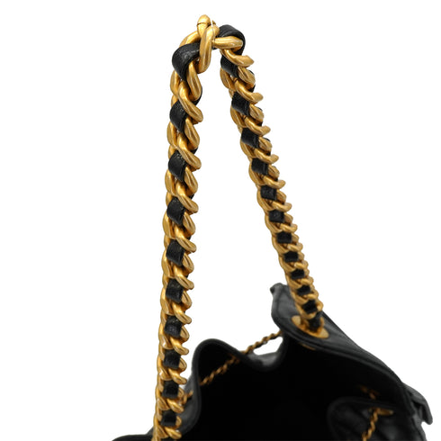 CHANEL CHANEL 25 CHAIN SHOULDER BAG BLACK CAVIAR SKIN GOLD HARDWARE 90336789