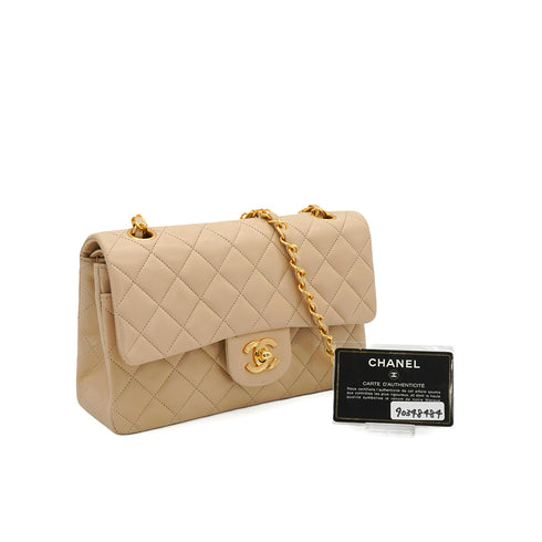 VINTAGE CHANEL CLASSIC FLAP SMALL CHAIN SHOULDER BAG BEIGE LAMB SKIN GOLD HARDWARE 90348484