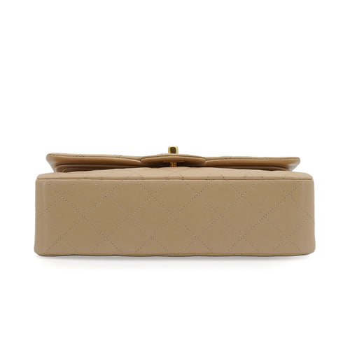 VINTAGE CHANEL CLASSIC FLAP SMALL CHAIN SHOULDER BAG BEIGE LAMB SKIN GOLD HARDWARE 90348484