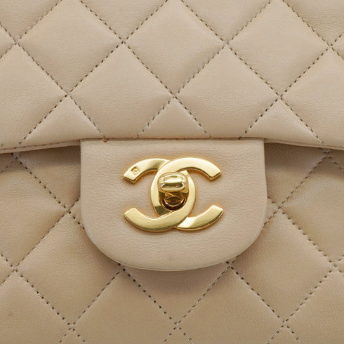 VINTAGE CHANEL CLASSIC FLAP SMALL CHAIN SHOULDER BAG BEIGE LAMB SKIN GOLD HARDWARE 90348484