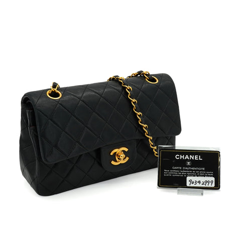 VINTAGE CHANEL CLASSIC FLAP SMALL CHAIN SHOULDER BAG BLACK LAMB SKIN GOLD HARDWARE 90342999
