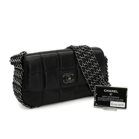 VINTEGE CHANEL COCOMARK CHOCOLATE BAR CHAIN SHOULDER BAG BLACK LAMB SKIN SILVER HARDWARE 90344102
