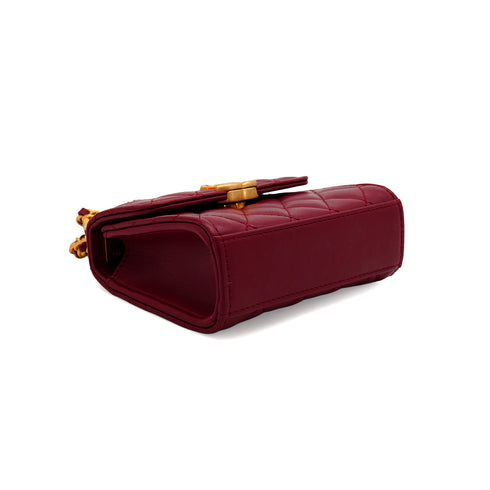 CHANEL MATERASSE ENAMEL TOP HANDLE MINI CLUTCH ON CHAIN BAG BORDEAUX LAMB SKIN GOLD HARDWARE 90343011