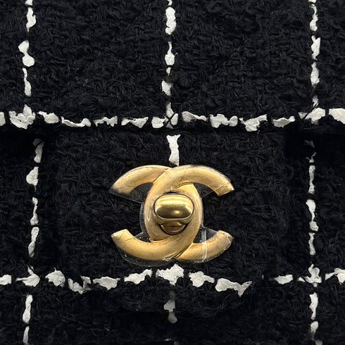 CHANEL COCO BALL MINI MATELASSE CHAIN SHOULDER BAG BLACK WHITE TWEED GOLD HARDWARE 90318755