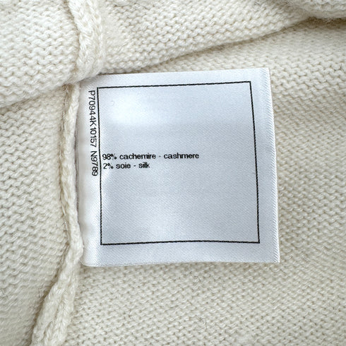 CHANEL COCO BUTTON KNIT TOPS FLOWER WHITE BLACK CASHMERE 42 P70 RTW 90324149