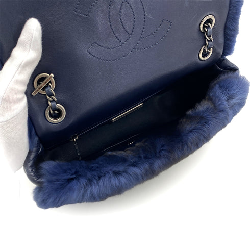 CHANEL FUR CHAIN SHOULDER BAG BLUE LAMB SKIN SILVER HARDWARE 90322023