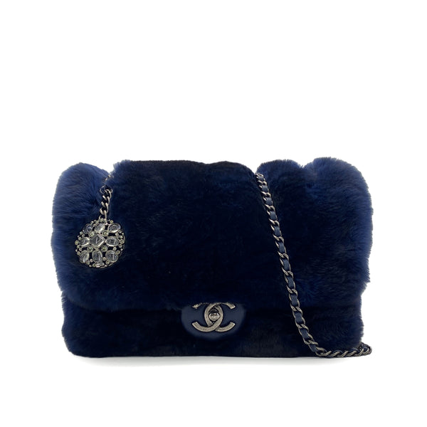 CHANEL FUR CHAIN SHOULDER BAG BLUE LAMB SKIN SILVER HARDWARE 90322023