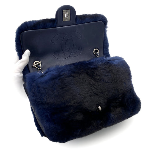 CHANEL FUR CHAIN SHOULDER BAG BLUE LAMB SKIN SILVER HARDWARE 90322023
