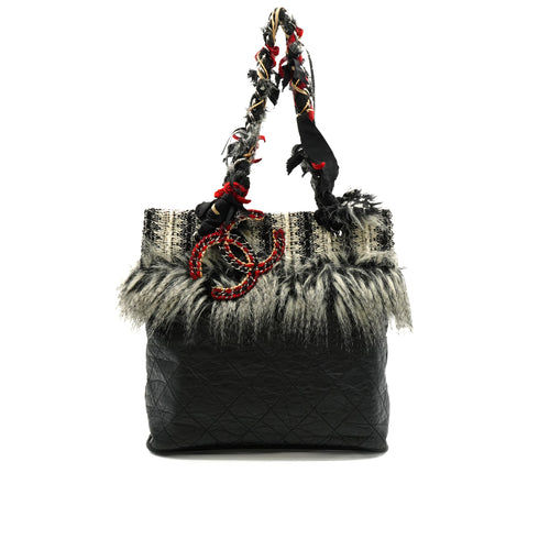 CHANEL INNUIT FANTASY FUR TOTE BAG BLACK LEATHER TWEED FAKE FUR SILVER HARDWARE 90348535