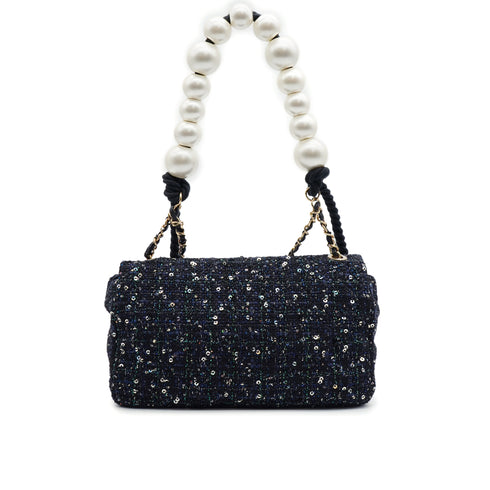 CHANEL MATELASSE FAUX PEARL HAND CHAIN SHOULDER BAG BLACK NAVY SEQUINS LEATHER GOLD HARDWARE 90343005