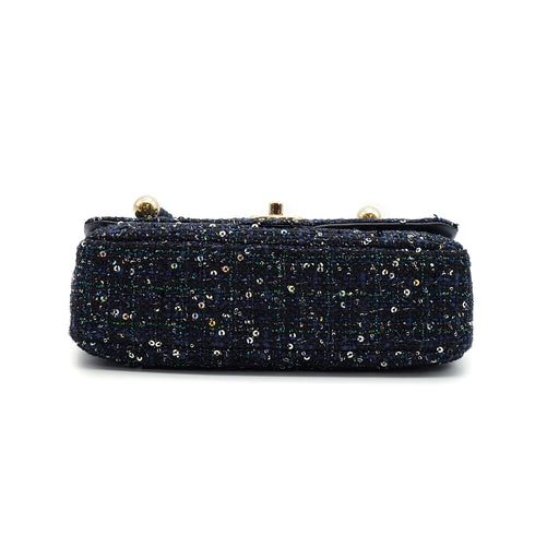 CHANEL MATELASSE FAUX PEARL HAND CHAIN SHOULDER BAG BLACK NAVY SEQUINS LEATHER GOLD HARDWARE 90343005