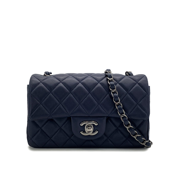 CHANEL MINI MATELASSE CHAIN SHOULDER BAG NAVY LAMB SKIN GUNMETAL HARDWARE 90327402