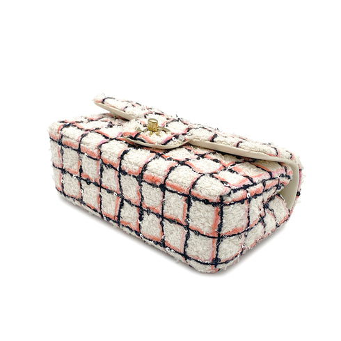 CHANEL MINI MATELASSE TWEED SEQUINS CHAIN SHOULDER BAG WHITE PINK BLACK GOLD HARDWARE 90325331