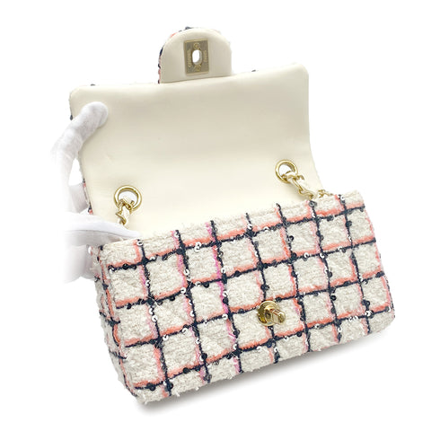 CHANEL MINI MATELASSE TWEED SEQUINS CHAIN SHOULDER BAG WHITE PINK BLACK GOLD HARDWARE 90325331