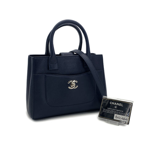 CHANEL NEO EXECUTIVE TOTE SHOULDER BAG NAVY LEATHER SILVER HARDWARE 90324809
