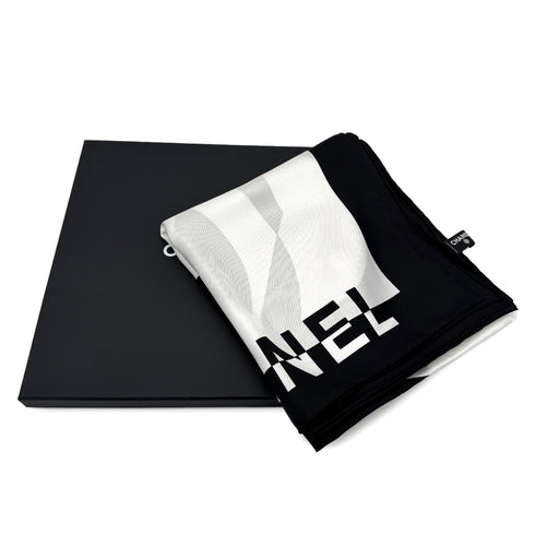 CHANEL SCARF COCO MADEMOISELLE WHITE BLACK SILK 90319320