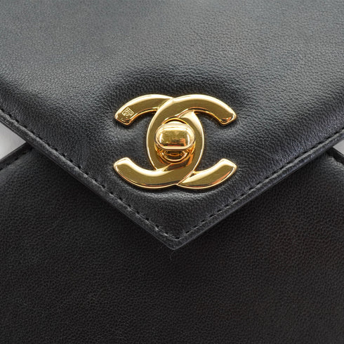 VINTAGE CHANEL CHAIN SHOULDER BAG BLACK WHITE LAMB SKIN GOLD HARDWARE 90333181