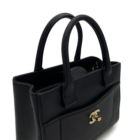 CHANEL TURN LOCK HAND SHOULDER BAG BLACK CAVIAR SKIN GOLD HARDWARE 90314386