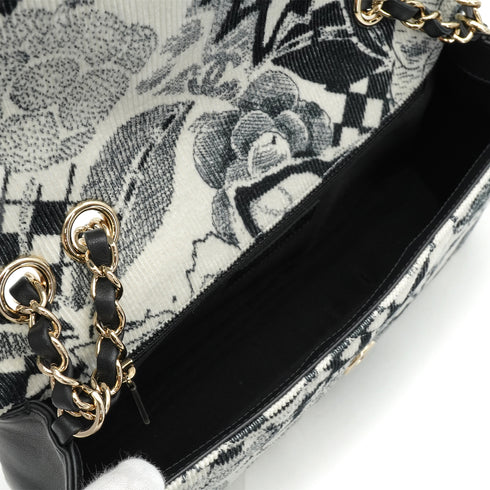 CHANEL CHEVRON V STITCH COCOMARK CAMELLIA CHAIN SHOULDER BAG WHITE BLACK CORDUROY GOLD HARDWARE 90340490