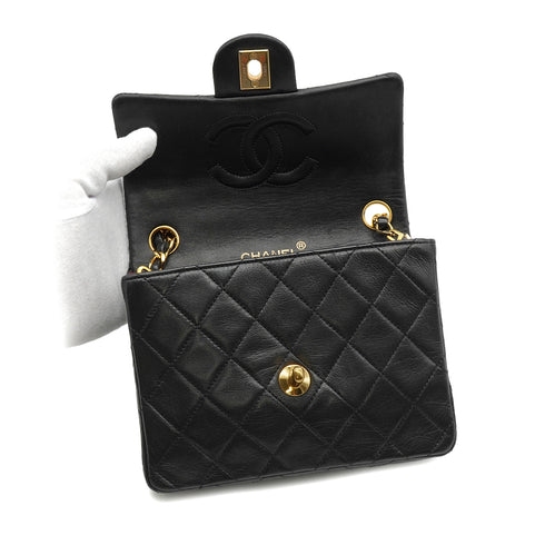 VINTAGE CHANEL MINI SQUARE 17 CHAIN SHUOLDER BAG BLACK LAMB SKIN GOLD HARDWARE 90327391