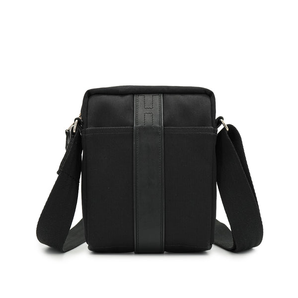 HERMES ACAPULCO BANDOULIERE PM BLACK TOILE CHEVRON SHOULDER BAG PALLADIUM HARDWARE 90327866
