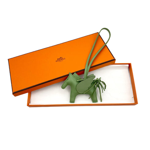 HERMES BAG CHARM RODEO PEGASUS PM VERT CRIQUET 2023 B STAMP 90321173