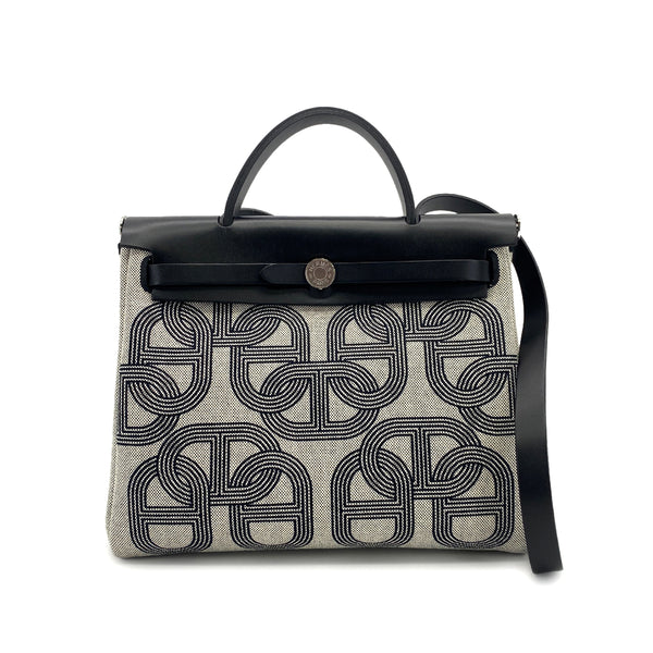 HERMES HER BAG ZIP PM 31 NOIR TOILE H VACHE HUNTER TOTE SHOULDER BAG 2023 B STAMP 90318286