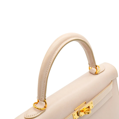 HERMES KELLY 25 SELLIER BEIGE BOX CALF HAND SHOULDER BAG 2001 SQUARE E GOLD HARDWARE 90342407