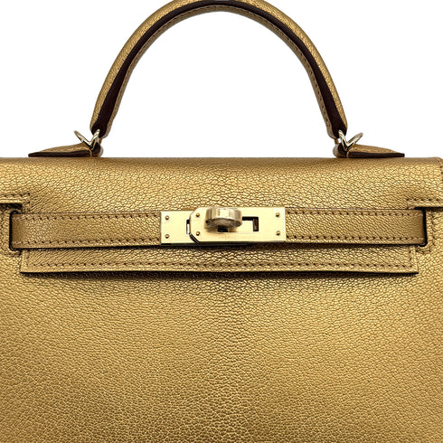 HERMES KELLY MINI 2 NEW DORE CHEVRE CHAMKILA HAND SHOULDER BAG 2025 K STAMP GOLD HARDWARE 90319696