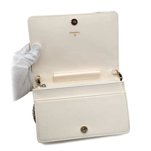 CHANEL MATELASSE BOOK MOTIF CHAIN SHOULDER BAG BLACK WHITE LAMB SKIN GOLD HARDWARE 90334501