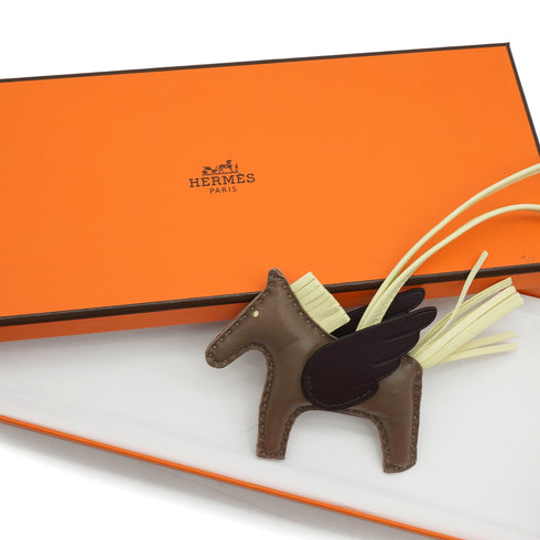 HERMES BAG CHARM RODEO PEGASUS PM ETOUPE ROUGE SELLIER JAUNE MILTON AGNEAU MILO 2024 W STAMP 90337667