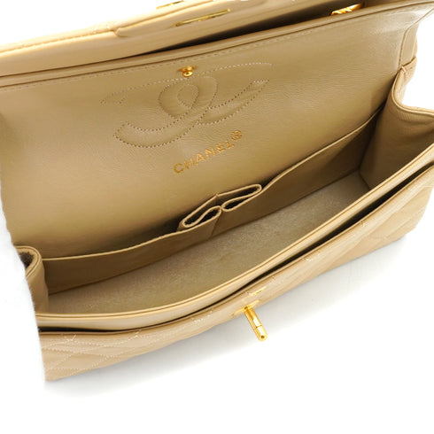 VINTAGE CHANEL CLASSIC FLAP MEDIUM CHAIN SHOULDER BAG BEIGE LAMB SKIN GOLD HARDWARE 90338305