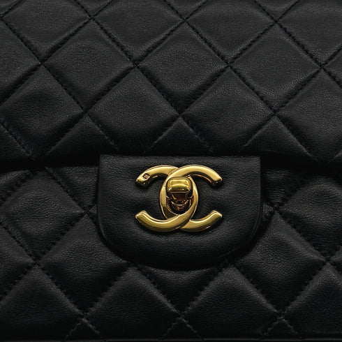 VINTAGE CHANEL CLASSIC FLAP SMALL CHAIN SHOULDER BAG BLACK LAMB SKIN GOLD HARDWARE 90316881