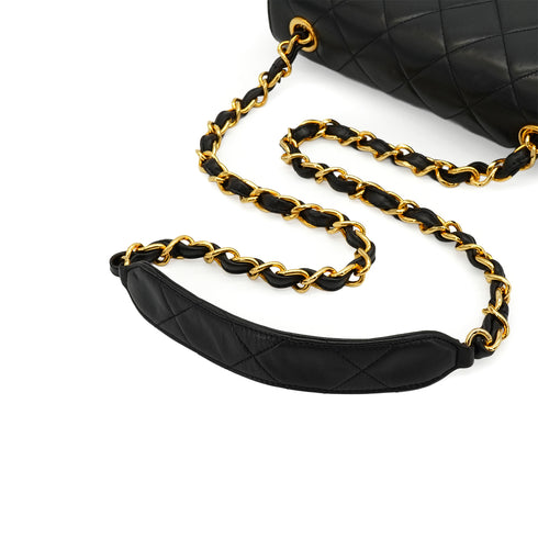 VINTAGE CHANEL BIC COCO CHAIN SHOULDER BAG BLACK LAMB SKIN GOLD HARDWARE 90345065