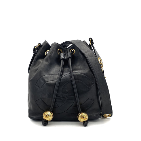 VINTAGE CHANEL BIG COCO DRAWSTRING CHAIN SHOULDER BAG BLACK LAMB SKIN GOLD HARDWARE 90319984