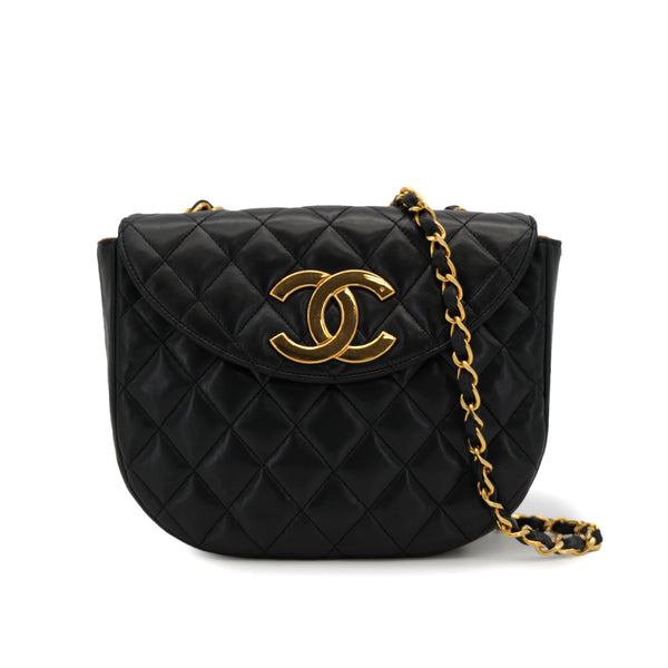 VINTAGE CHANEL MATELASSE BIG COCO HALF MOON CHAIN SHOULDER BAG BLACK LAMB SKIN GOLD HARDWARE 90322908