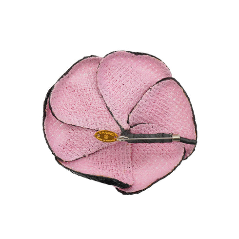 VINTAGE CHANEL CAMELLIA CORSAGE BROOCH PINK BLACK TWEED ACCESSORY 90335771