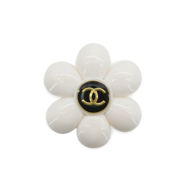 VINTAGE CHANEL CAMELLIA COCOMARK BROOCH WHITE BLACK ACCESSORY 96P 90335768