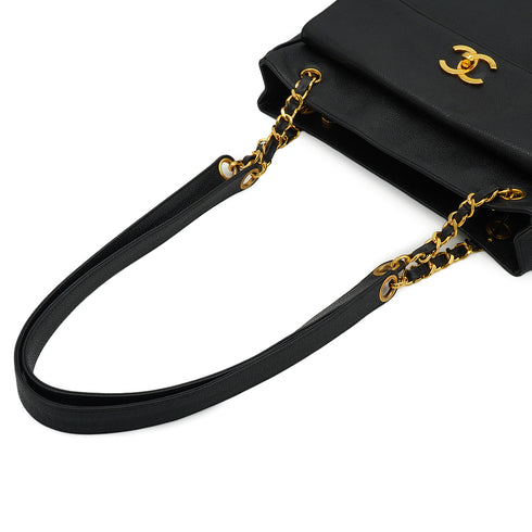 VINTAGE CHANEL CHAIN SHOULDER BAG BLACK CAVIAR SKIN GOLD HARDWARE 90332570