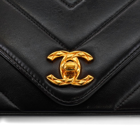 VINTAGE CHANEL CHEVRON BIJOU CHAIN SHOULDER BAG BLACK LAMB SKIN GOLD HARDWARE 90330935