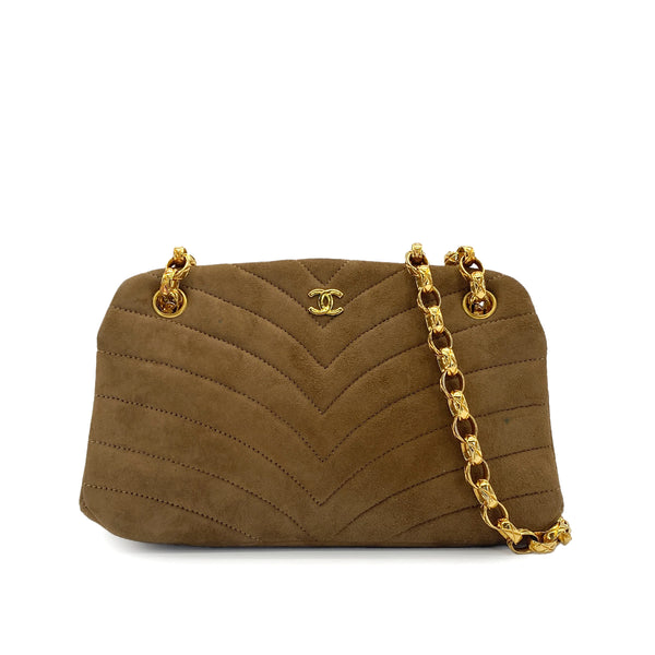 VINTAGE CHANEL CHEVRON BIJOU CHAIN SHOULDER BAG BROWN SUEDE GOLD HARDWARE 90321629
