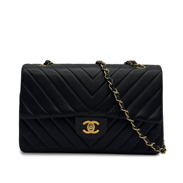 VINTAGE CHANEL CHEVRON CHAIN SHOULDER BAG BLACK LAMB SKIN GOLD HARDWARE 90328700