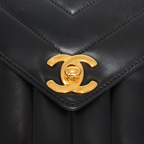 VINTAGE CHANEL CHEVRON V STITCH CHAIN SHOULDER BAG BLACK LAMB SKIN GOLD HARDWARE 90339645