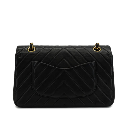 VINTAGE CHANEL CHEVRON V STITCH CHAIN SHOULDER BAG BLACK LAMB SKIN GOLD HARDWARE 90340147