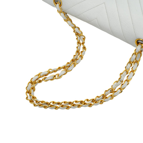VINTAGE CHANEL CHEVRON V STITCH CHAIN SHOULDER BAG WHITE LAMB SKIN GOLD HARDWARE 90348213